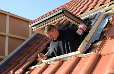 Pose de fenêtres de toit Velux à Passirac